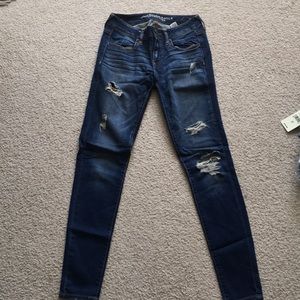 american eagle ripped jegging
